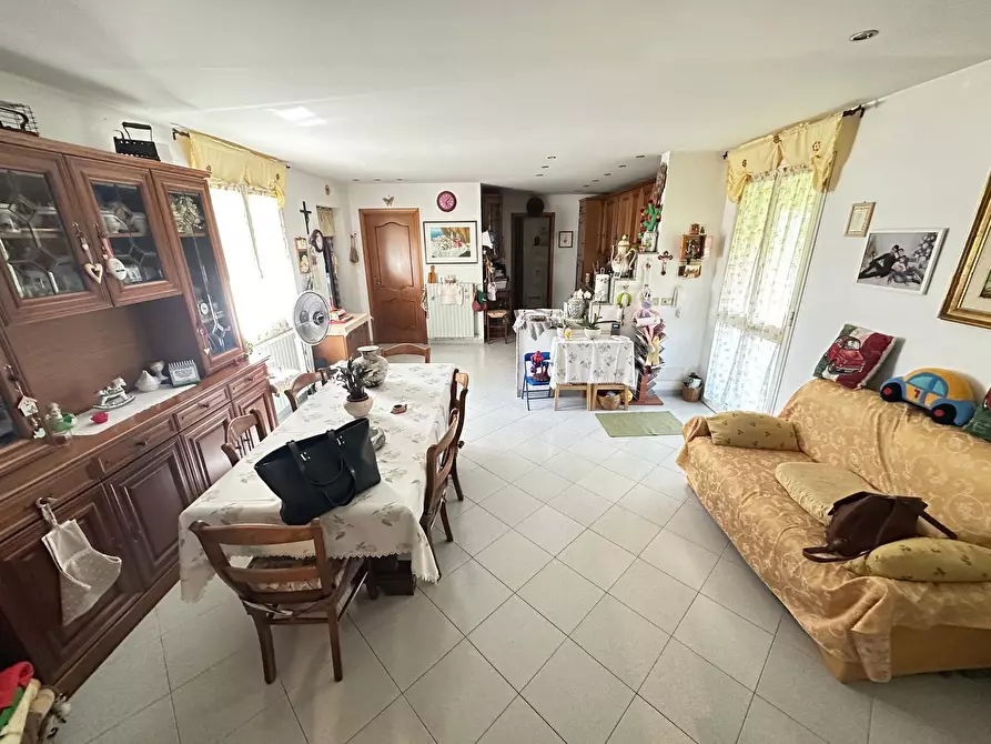 Immagine 4 di Villa in vendita  in Via Vanella 26 9 bis a Modica