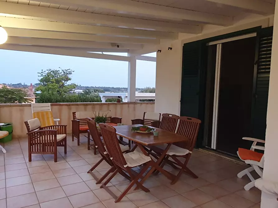 Immagine 11 di Villa in vendita  a Modica