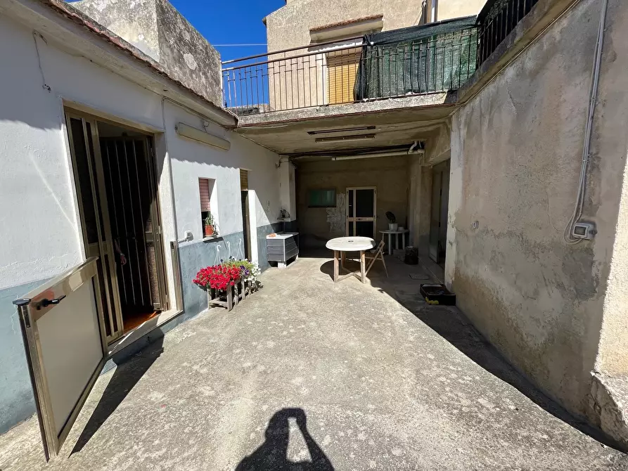 Immagine 3 di Casa bifamiliare in vendita  in Contrada Dente Crocicchia 9 a Modica