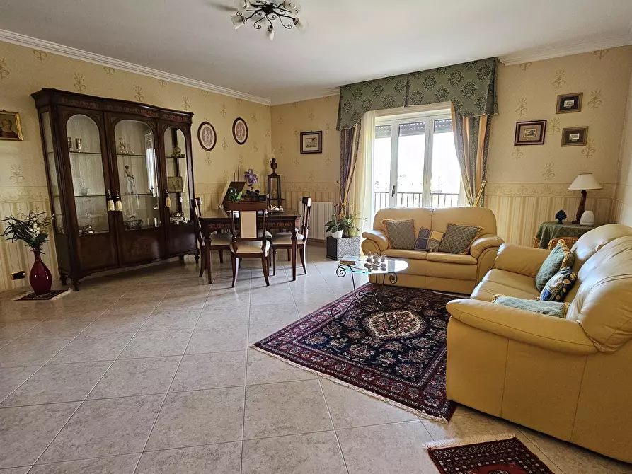 Immagine 2 di Appartamento in vendita  a Modica