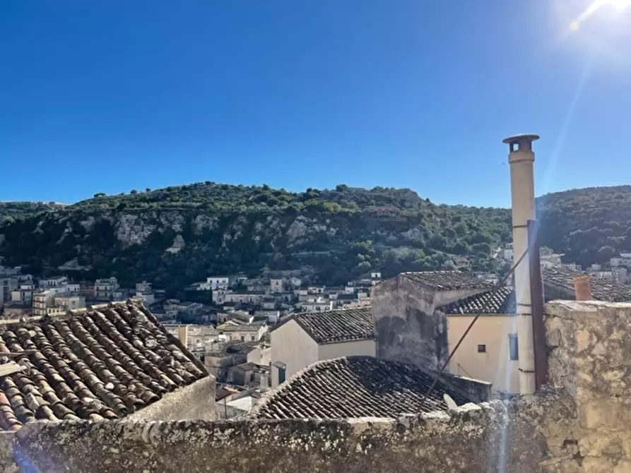 Immagine 7 di Casa indipendente in vendita  a Modica