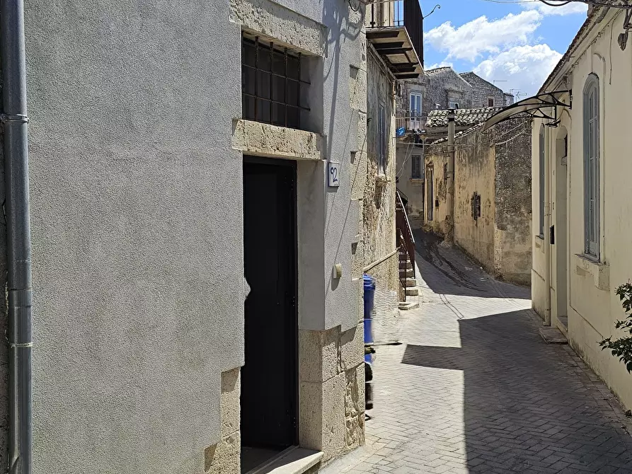 casa indipendente in vendita a Modica in zona Modica Alta