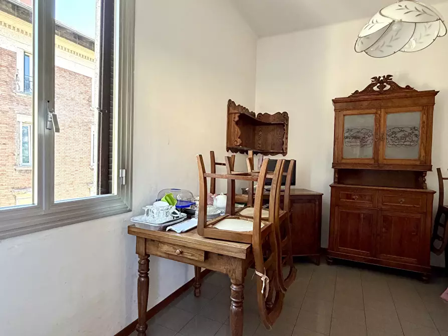 Immagine 11 di Quadrilocale in vendita  in Via Giuseppe Mazza 4 a Bologna