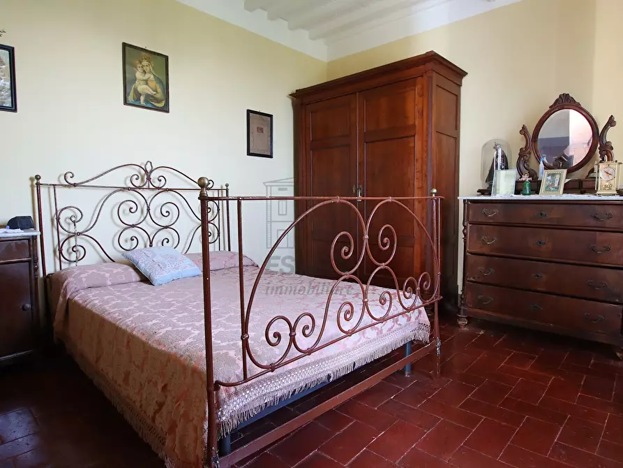 Immagine 13 di Rustico / casale in vendita  in Via Tofori a Lucca