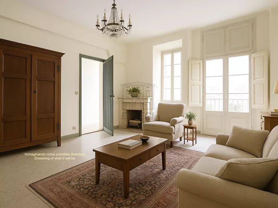 Immagine 1 di Appartamento in vendita  a Lucca