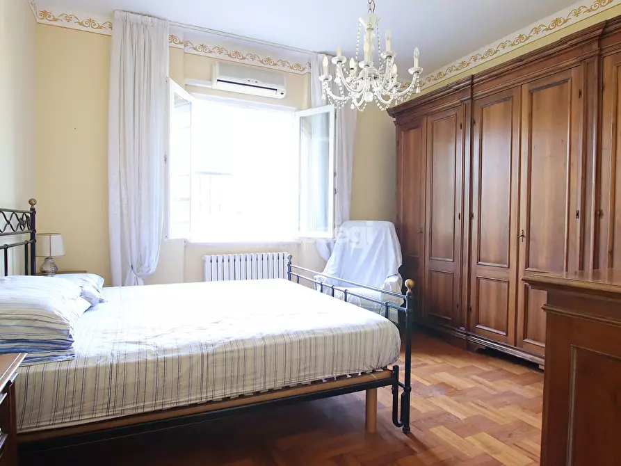Immagine 41 di Villa in vendita  in Via del Parco 49 a Capannori