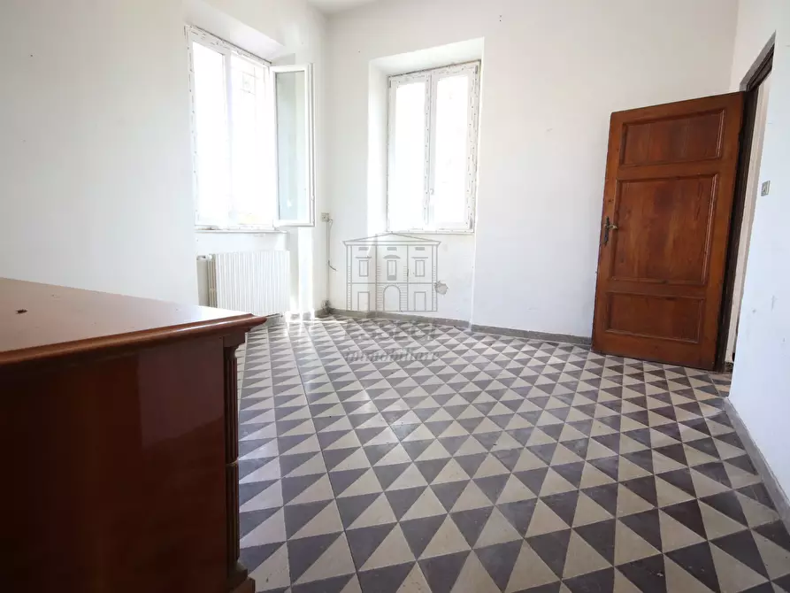 Immagine 5 di Villa in vendita  in Via della Repubblica a Capannori