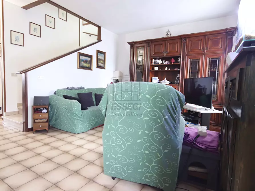 Immagine 7 di Villetta a schiera in vendita  in Via della Chiesa di Santa Maria a Colle 5 a Lucca