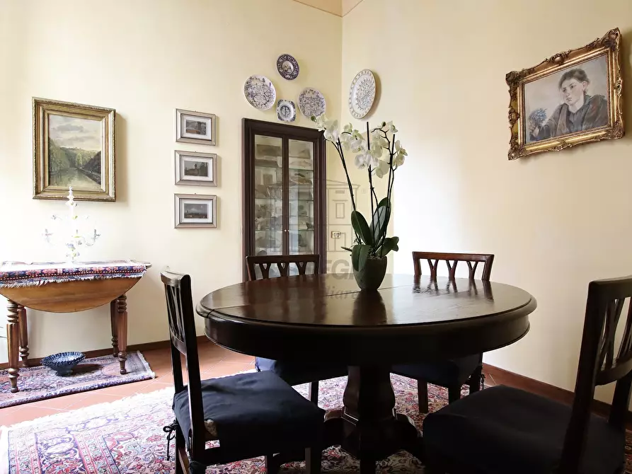 Immagine 17 di Appartamento in vendita  in Via Buia a Lucca