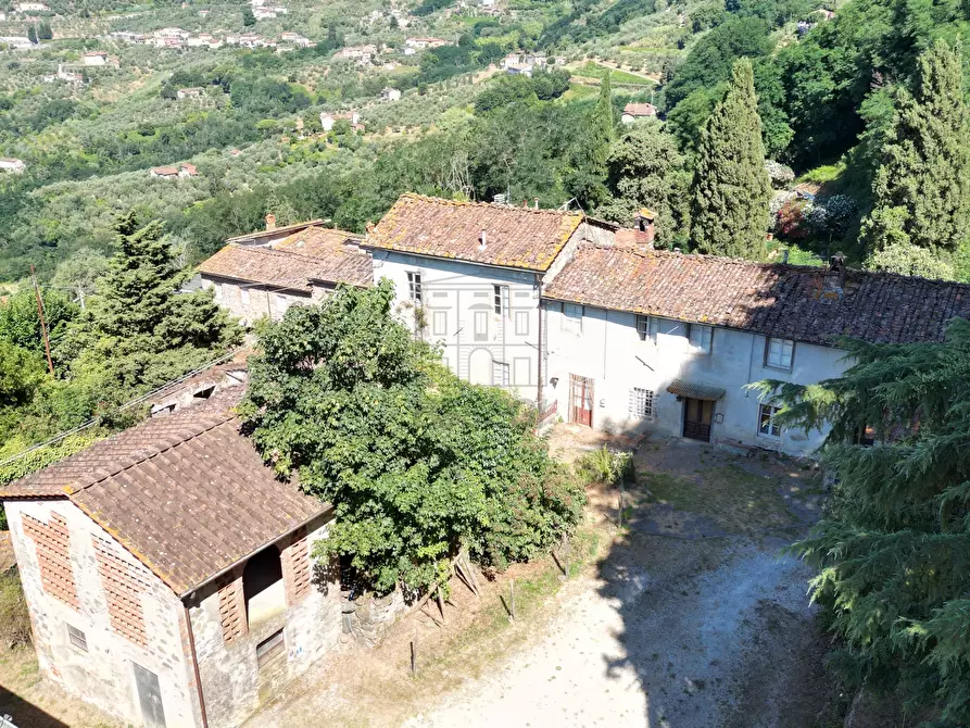 Immagine 91 di Rustico / casale in vendita  in Via di matraia a Lucca