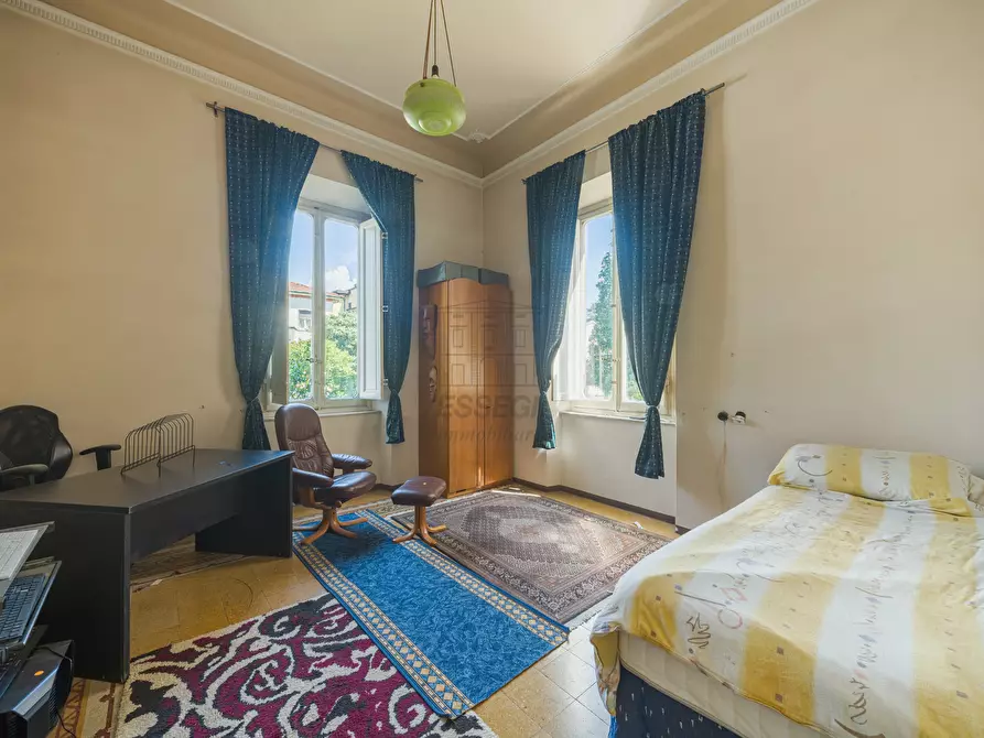 Immagine 63 di Villa in vendita  a Lucca