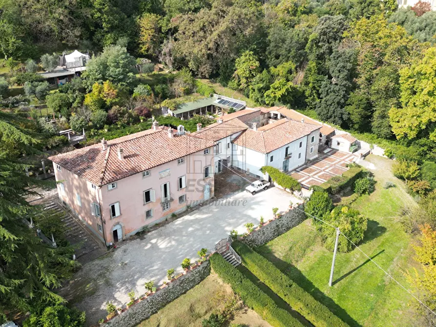 Immagine 49 di Villa in vendita  in Via del Cimitero ⅩⅩⅠⅠⅠ 676 a Lucca
