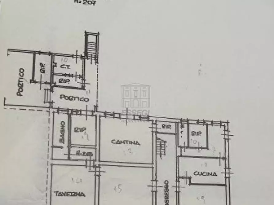 Immagine 33 di Villa in vendita  in Viale Roma 9 a Bagni Di Lucca