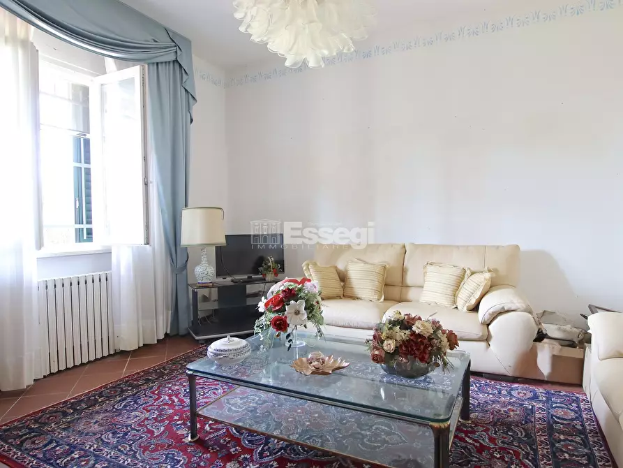 Immagine 34 di Villa in vendita  in Via del Parco 49 a Capannori