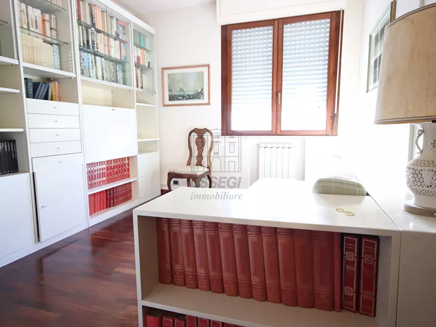 Immagine 12 di Appartamento in affitto  in Via San Donato 100 a Lucca
