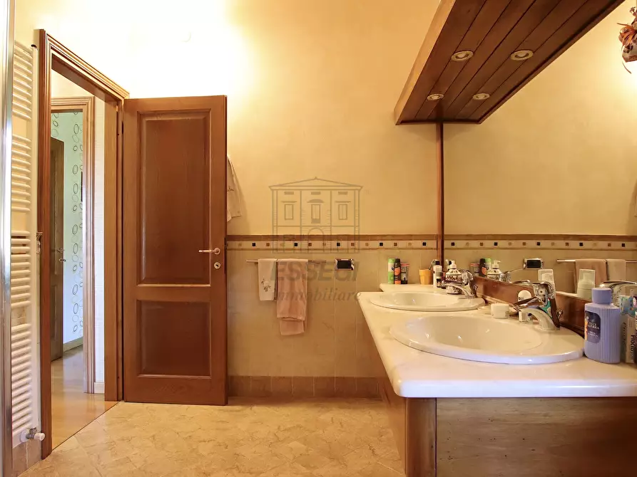 Immagine 26 di Rustico / casale in vendita  in Località Frantoio, Valdottavo 17 a Borgo A Mozzano