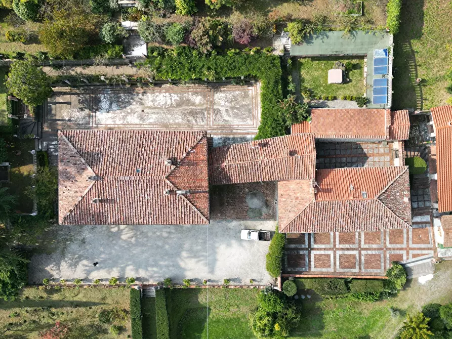 Immagine 4 di Villa in vendita  in Via del Cimitero ⅩⅩⅠⅠⅠ 676 a Lucca