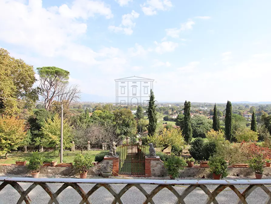 Immagine 24 di Villa in vendita  in Via del Cimitero ⅩⅩⅠⅠⅠ 676 a Lucca