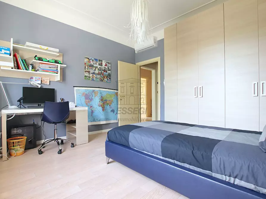 Immagine 17 di Villa in vendita  in Via del Brennero a Lucca