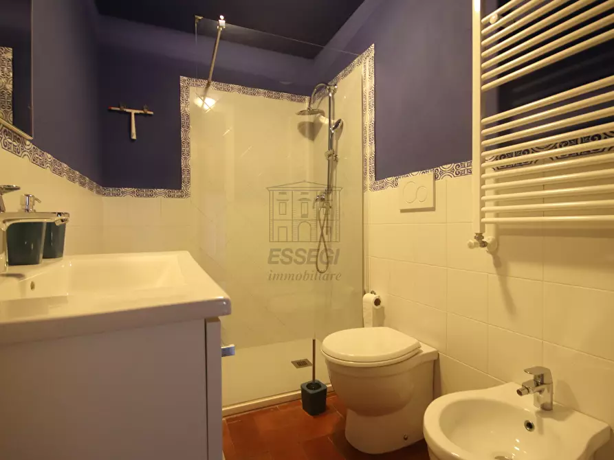 Immagine 10 di Rustico / casale in vendita  in Via della Chiesa XXIII 405 a Lucca