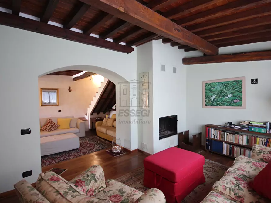Immagine 19 di Rustico / casale in vendita  in Via dei Marzi 463 a Lucca
