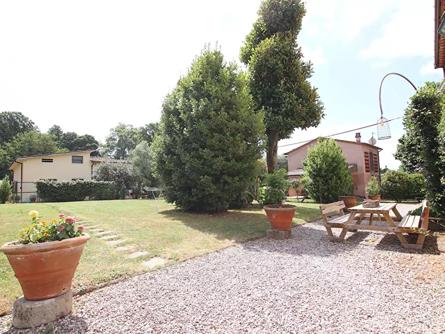 Immagine 17 di Villa in vendita  in Via di segromigno a Capannori