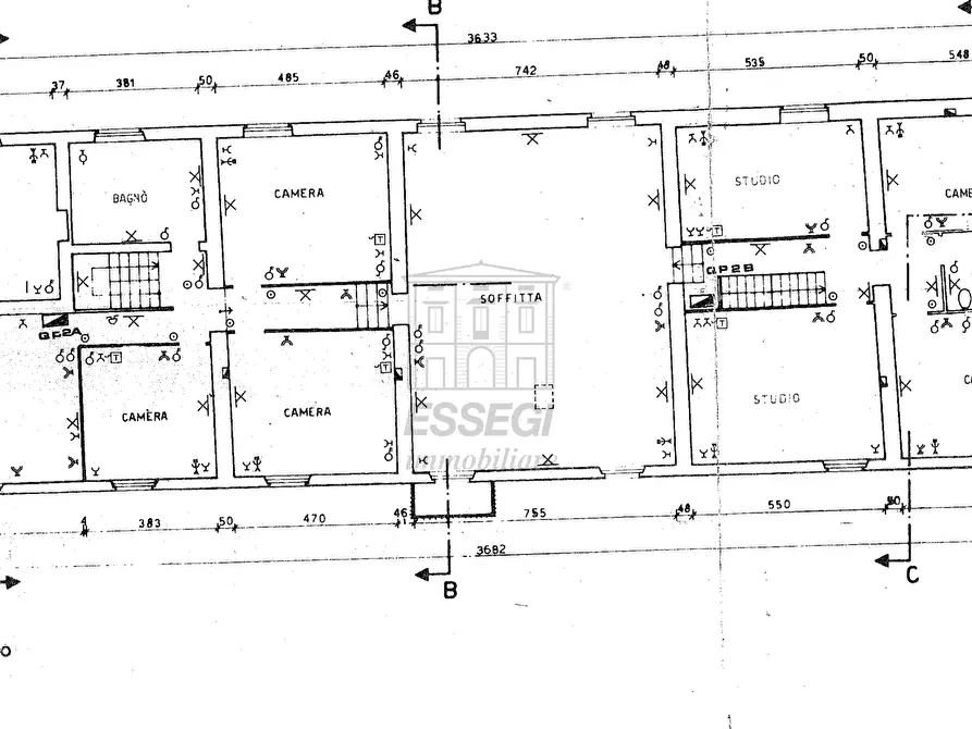 Immagine 26 di Villa in vendita  a Lucca