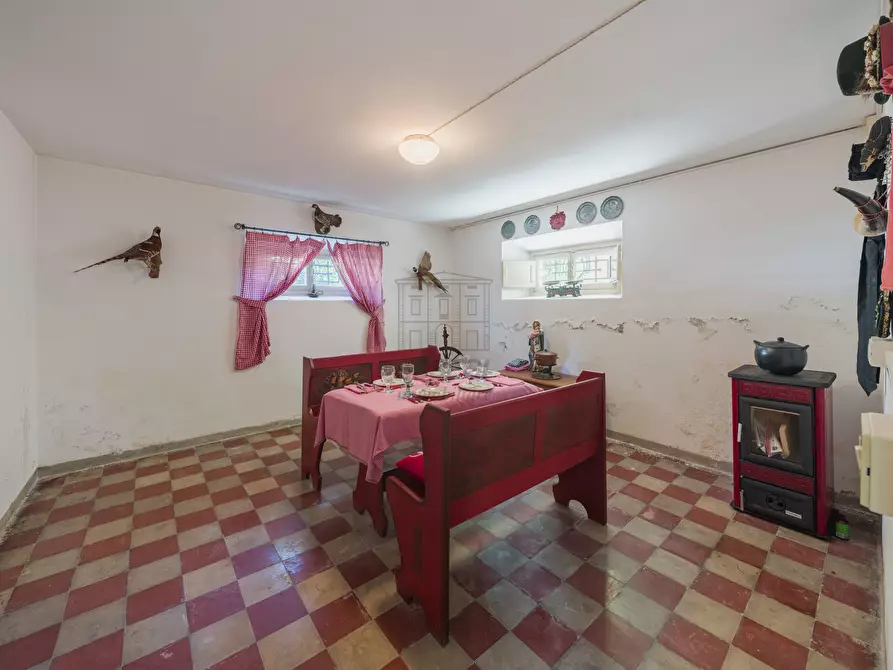Immagine 24 di Villa in vendita  a Lucca