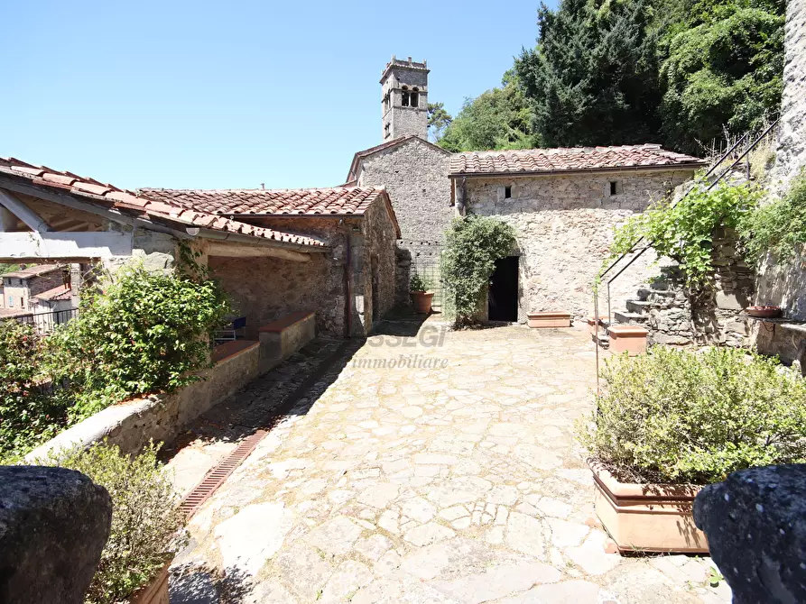 Immagine 16 di Rustico / casale in vendita  in Località Lastrico 7 a Pescaglia