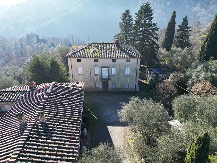 Immagine 24 di Villa in vendita  in Via del Macennere 8252/A a Lucca