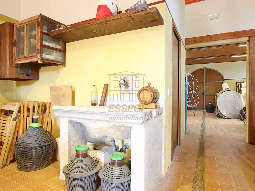 Immagine 23 di Rustico / casale in vendita  in Via del Francia 95 a Lucca