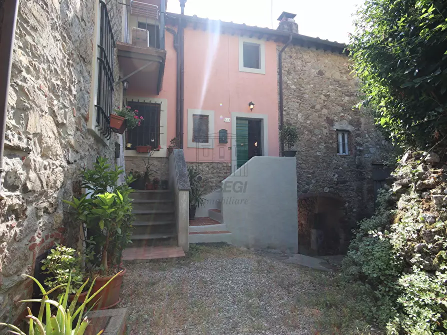 Immagine 10 di Terratetto in vendita  in Via di Cerasomma a Lucca