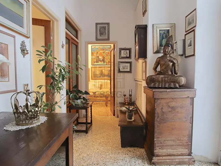 Immagine 5 di Casa bifamiliare in vendita  in Via della Santissima Annunziata 531 a Lucca