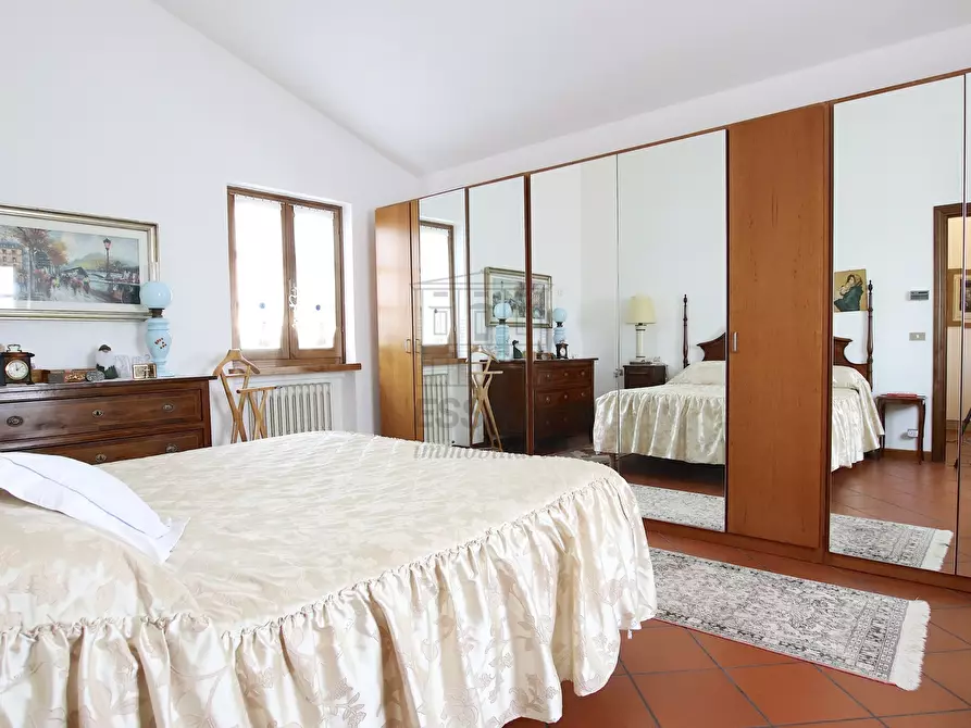 Immagine 20 di Rustico / casale in vendita  in Via Pieroni a Lucca