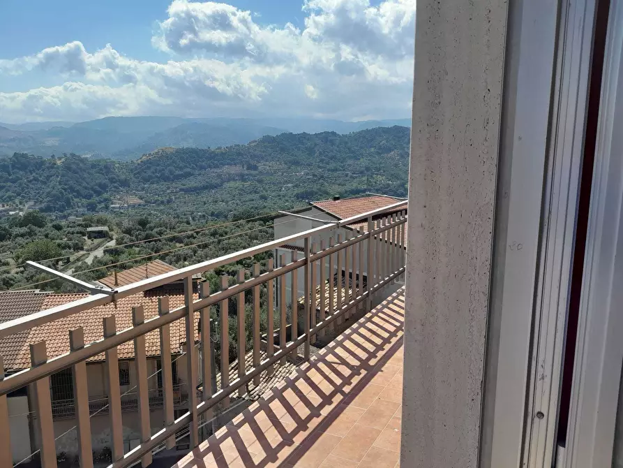 Immagine 2 di Trilocale in vendita  in Via Roma a Martone