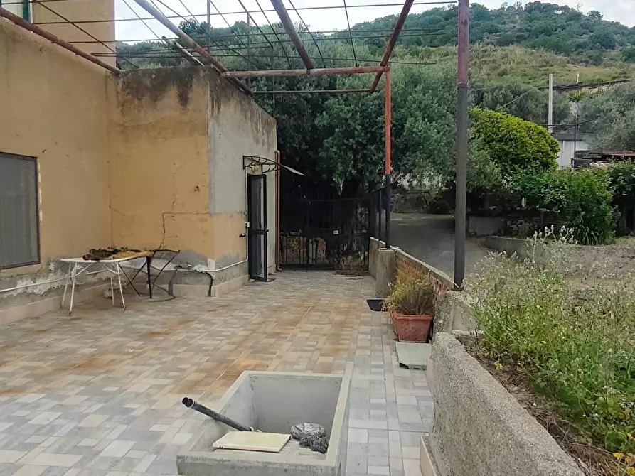 Immagine 35 di Casa trifamiliare in vendita  in Via Paterriti 19 a Motta San Giovanni
