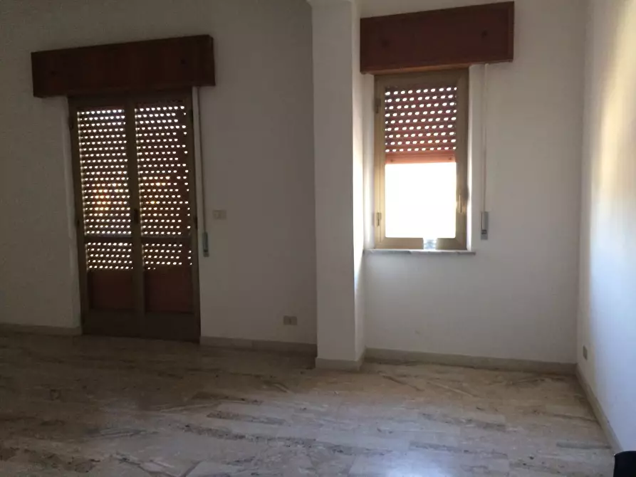 Immagine 12 di Quadrilocale in vendita  in Via Nazionale Gallico 71 a Reggio Di Calabria