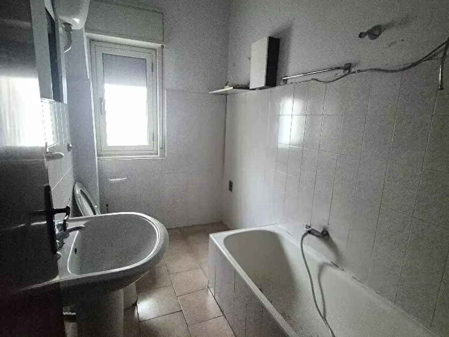 Immagine 13 di Quadrilocale in vendita  in Via Sandro Pertini a Reggio Di Calabria