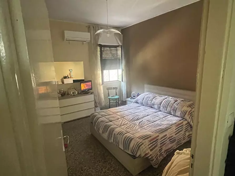 Immagine 8 di Trilocale in vendita  in Via Cassino 10 a Reggio Di Calabria