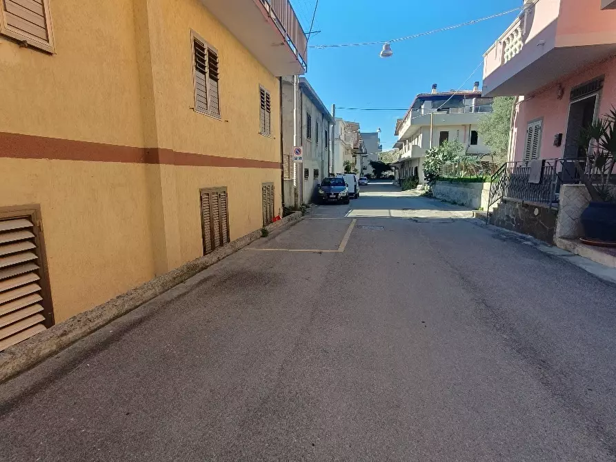 Immagine 2 di Bilocale in affitto  in Via Oratorio a Bova Marina