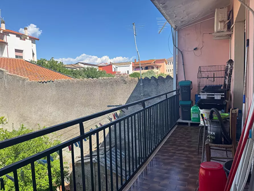 Immagine 9 di Casa semindipendente in vendita  a Nuraminis