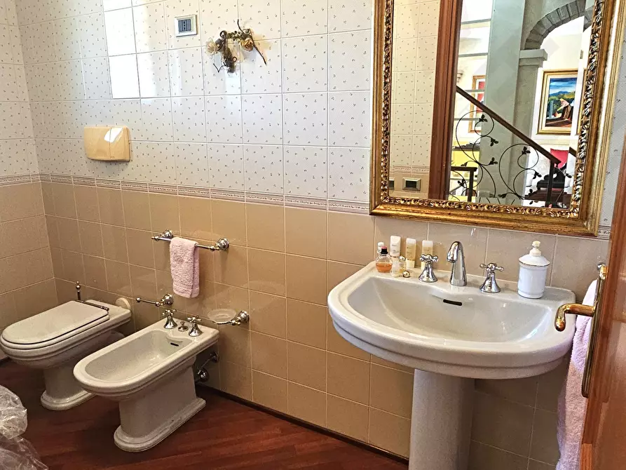 Immagine 21 di Villetta a schiera in vendita  a Quartu Sant'elena