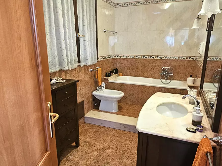 Immagine 16 di Villetta a schiera in vendita  a Quartu Sant'elena