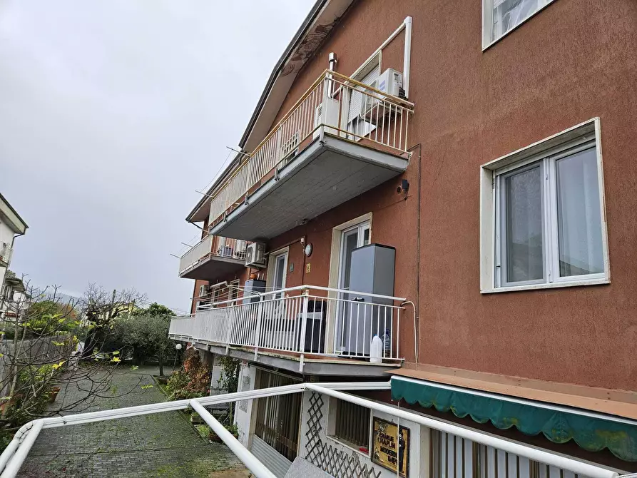 Immagine 28 di Appartamento in vendita  a Ameglia