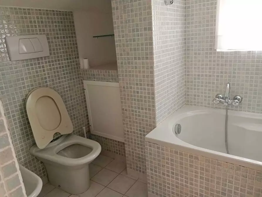 Immagine 19 di Mansarda in vendita  a Ameglia