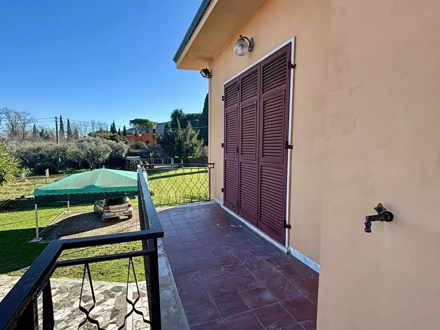 Immagine 12 di Casa indipendente in vendita  a Ameglia