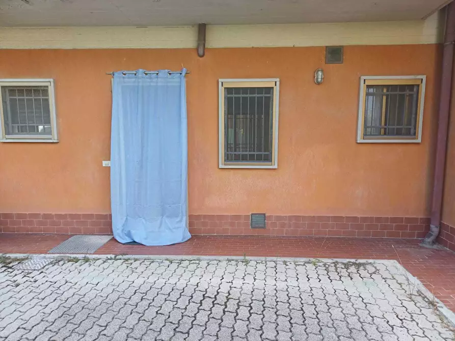 Immagine 30 di Casa semindipendente in vendita  a Massa