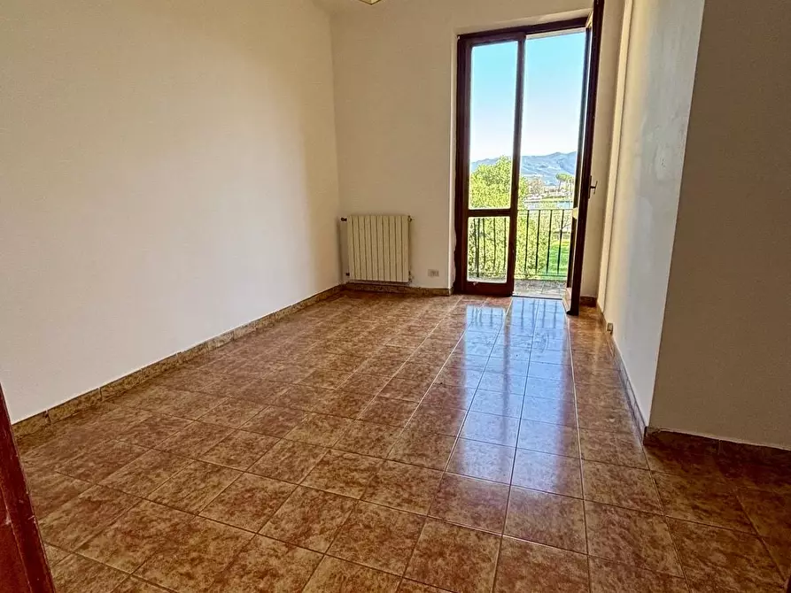 Immagine 10 di Casa semindipendente in vendita  a Ameglia