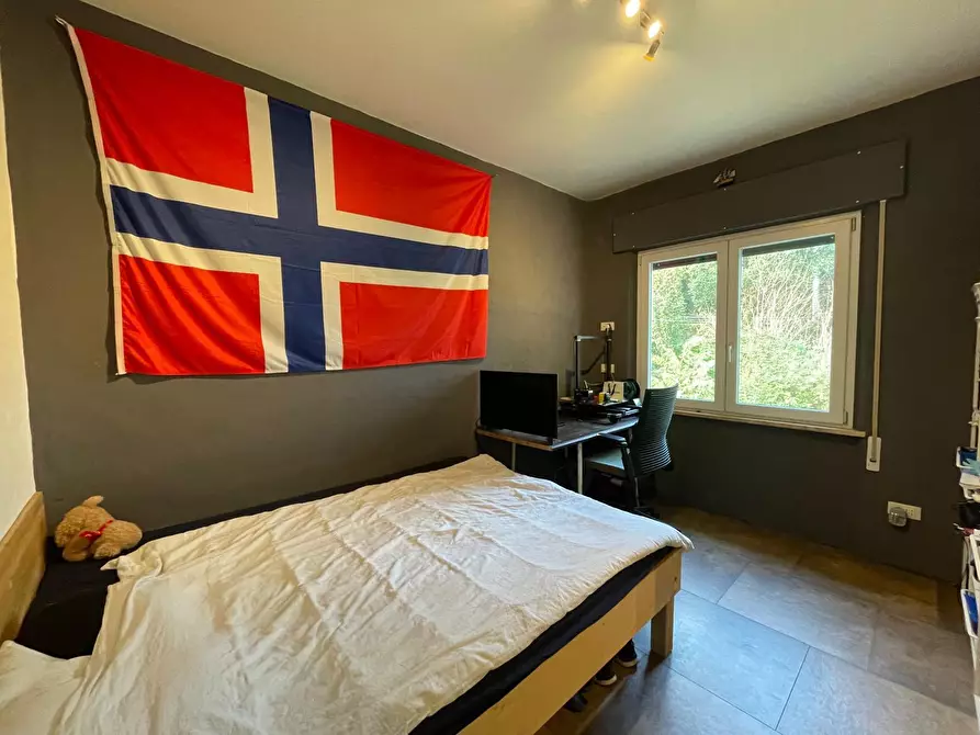 Immagine 15 di Casa indipendente in vendita  a Ameglia