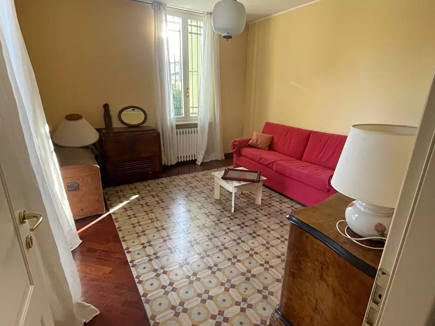 Immagine 11 di Porzione di casa in vendita  a Carrara